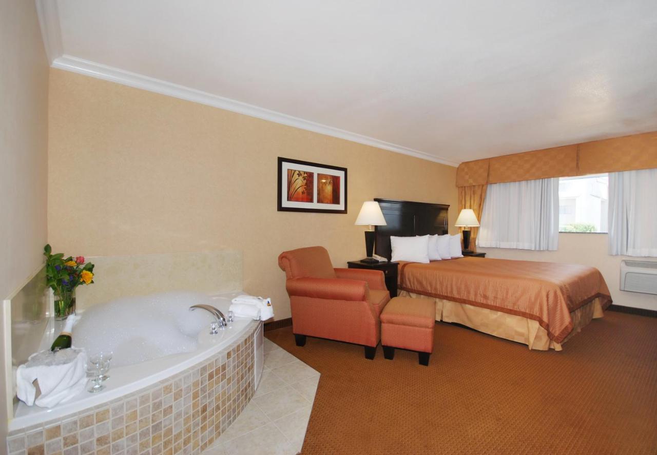 Pasadena Rose & Crown Hotel Номер фото