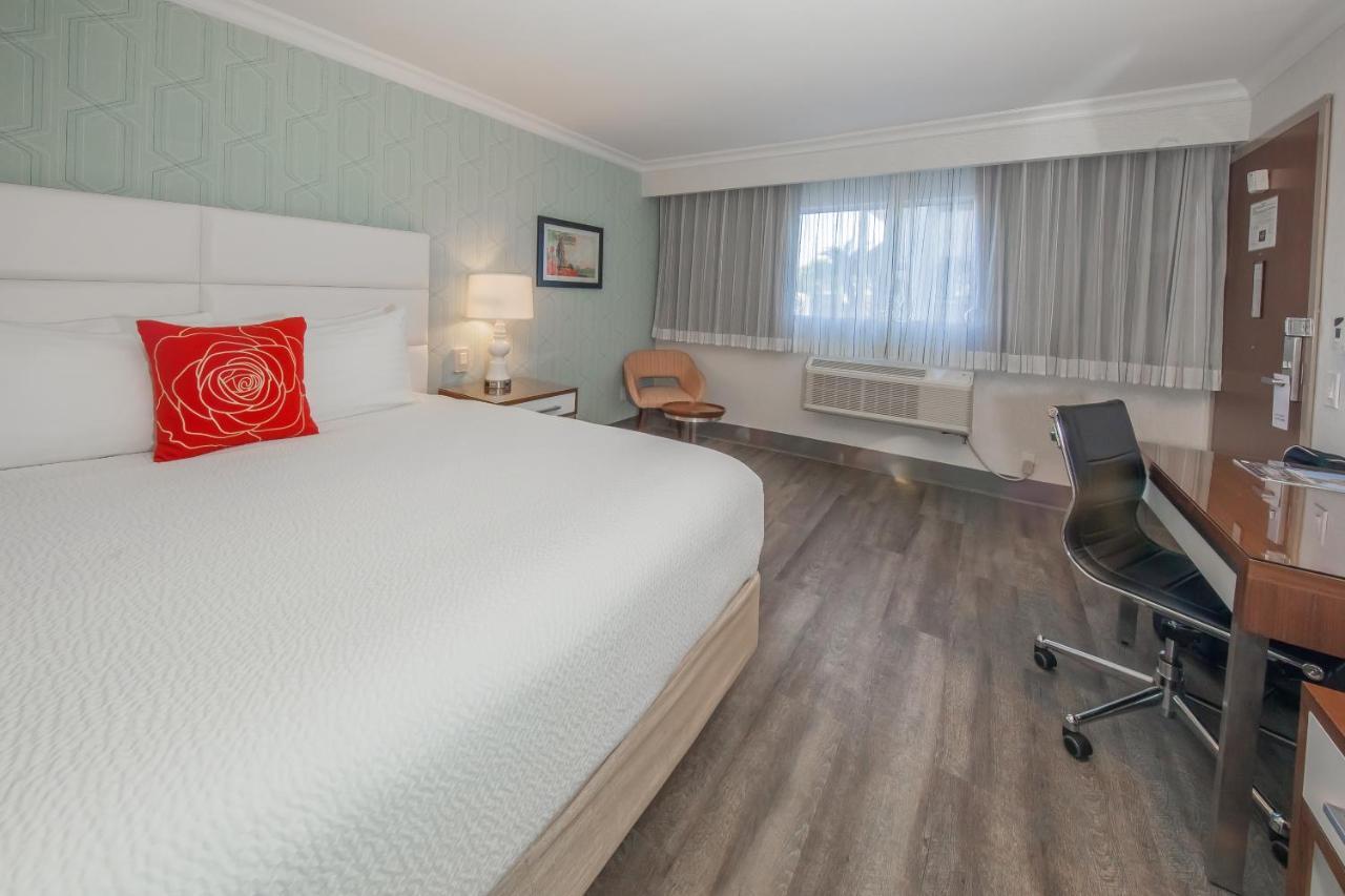 Pasadena Rose & Crown Hotel Экстерьер фото